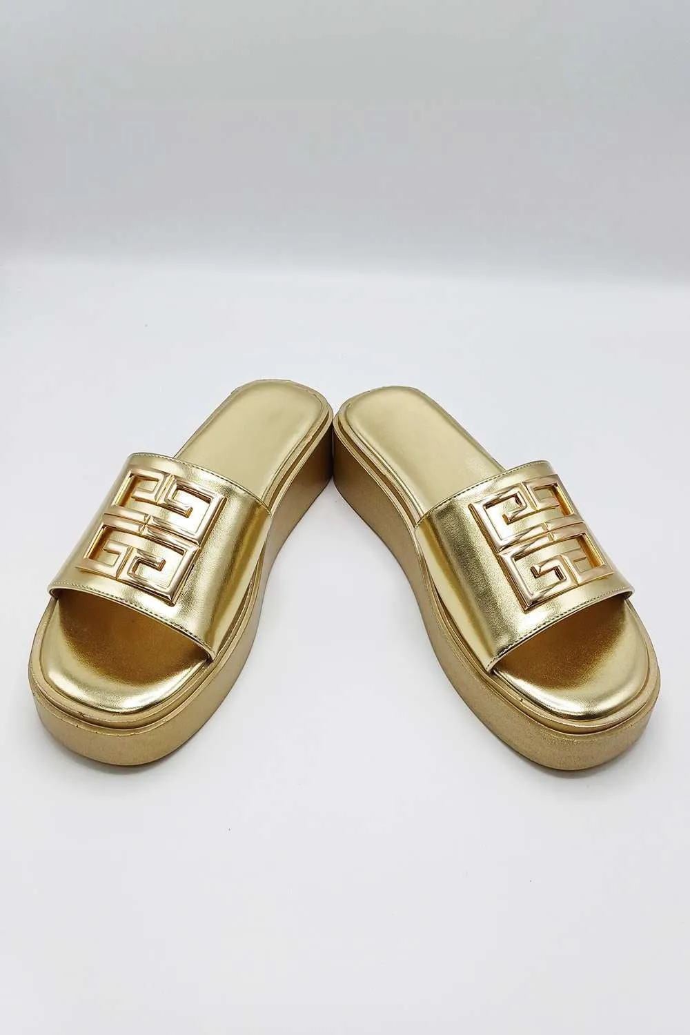 Noemi C Shaped Gold Broach Large Band Flatform Sliders in Gold