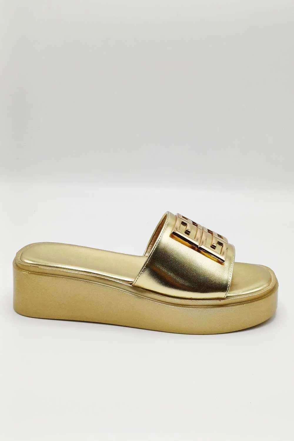 Noemi C Shaped Gold Broach Large Band Flatform Sliders in Gold